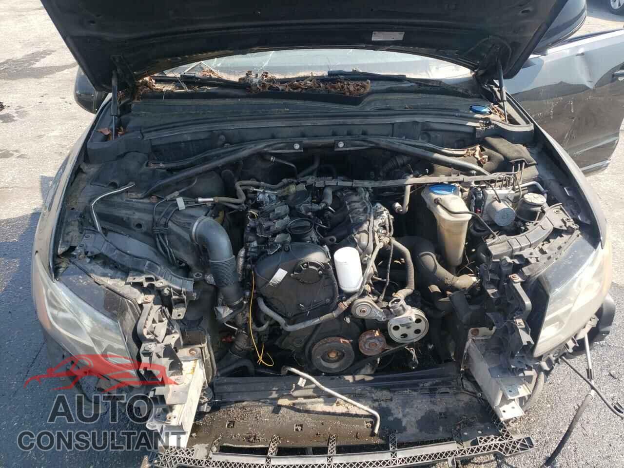 AUDI Q5 2012 - WA1LFAFP3CA091618