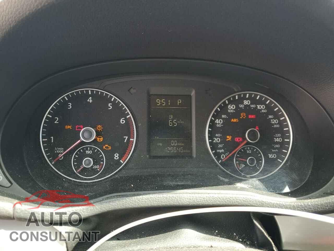VOLKSWAGEN PASSAT 2015 - 1VWAT7A3XFC041107
