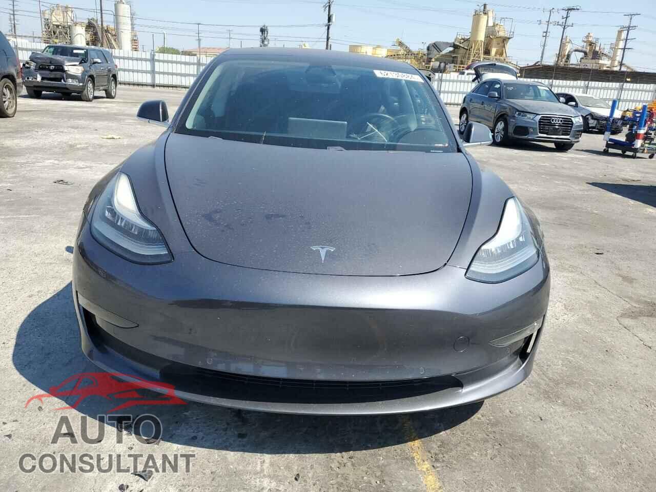 TESLA MODEL 3 2018 - 5YJ3E1EA3JF153481