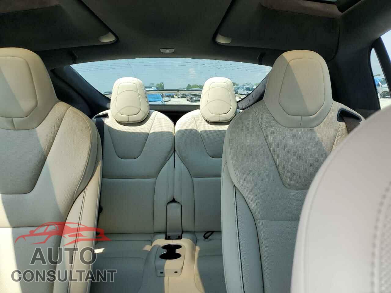 TESLA MODEL X 2022 - 7SAXCBE66NF331546