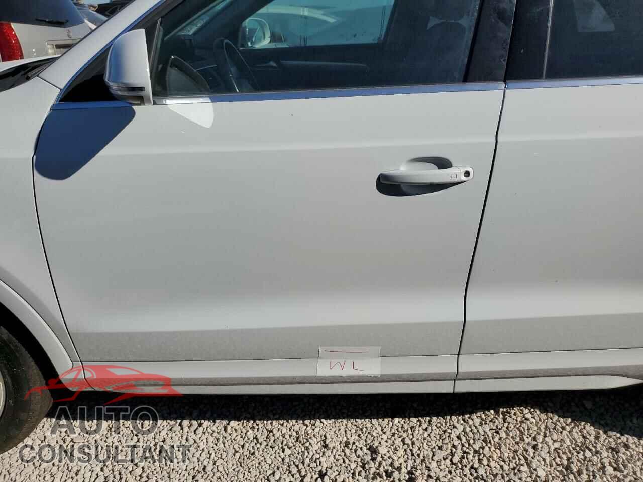 AUDI Q3 2016 - WA1BFCFS0GR007290