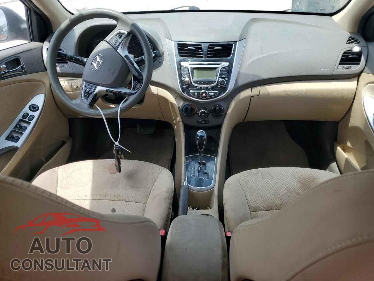 HYUNDAI ACCENT 2013 - KMHCU4AE1DU443092