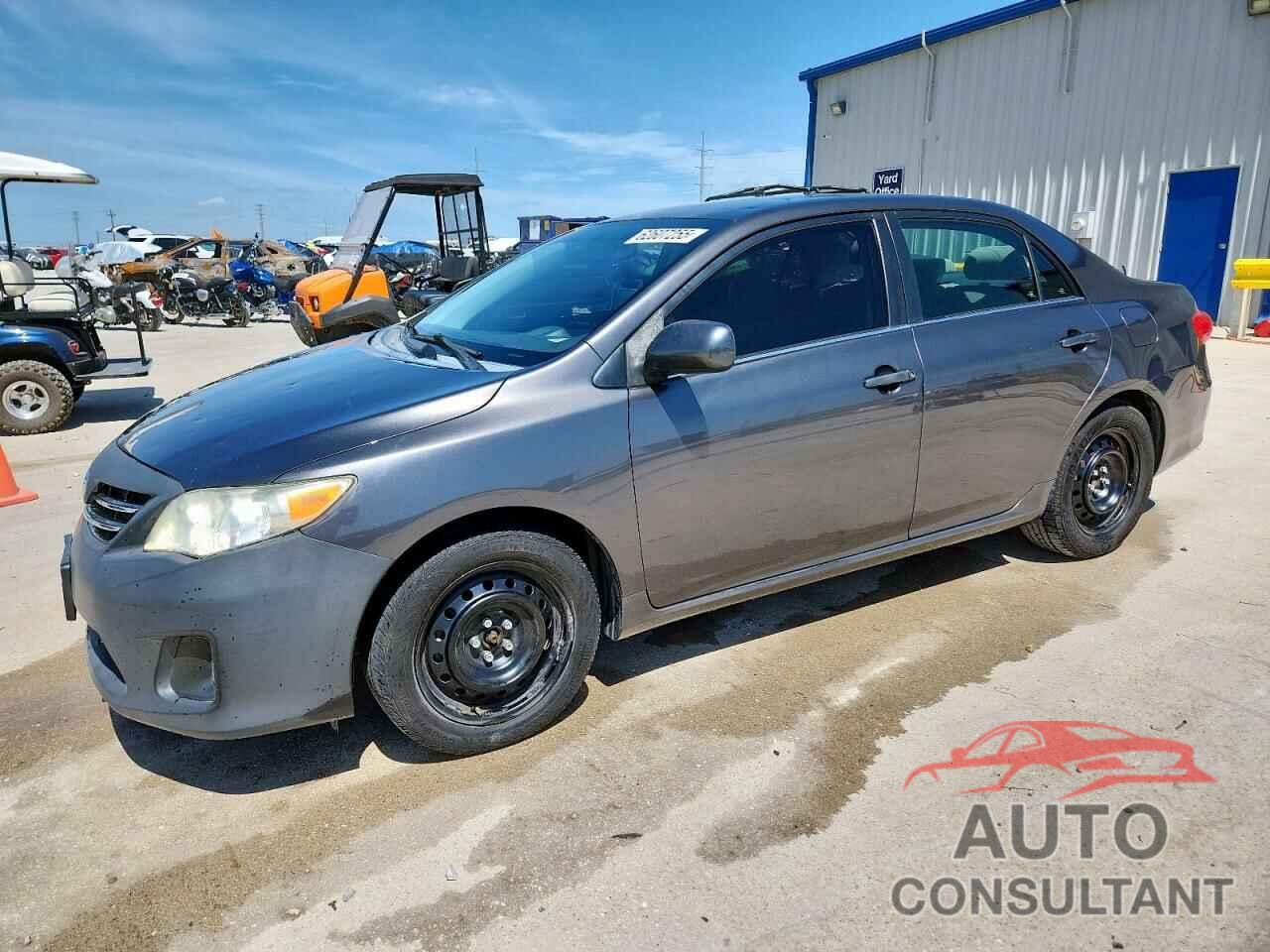 TOYOTA COROLLA 2013 - 5YFBU4EE1DP180173