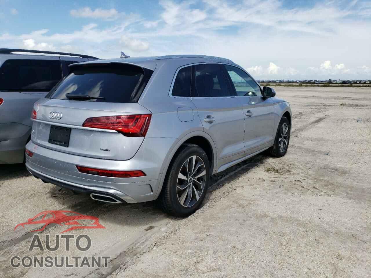 AUDI Q5 2022 - WA1FAAFYXN2042806