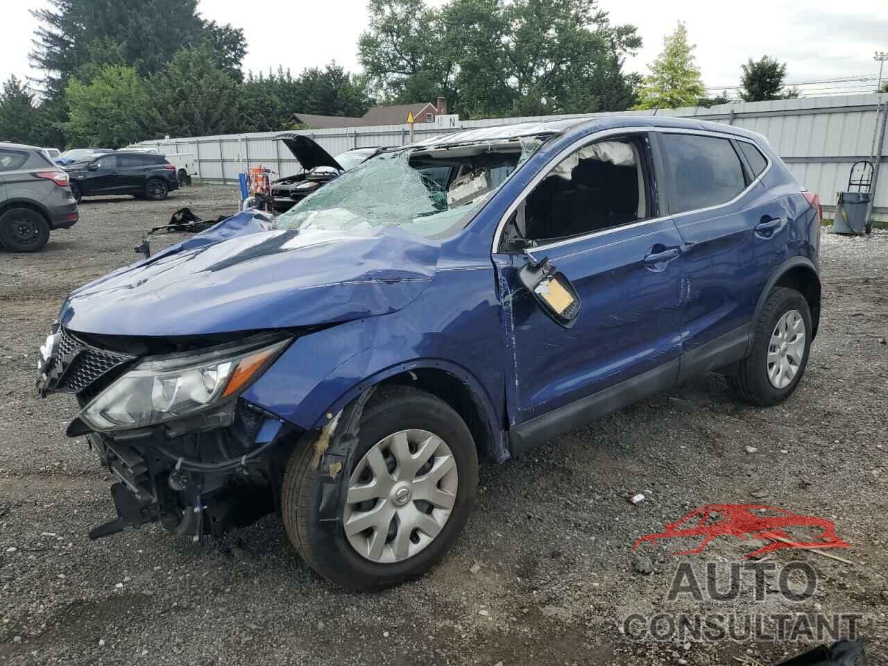 NISSAN ROGUE 2018 - JN1BJ1CPXJW100922