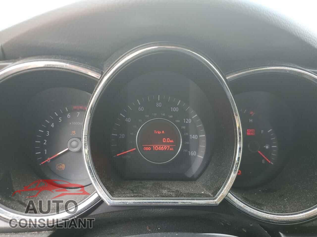KIA OPTIMA 2011 - KNAGM4A75B5100782