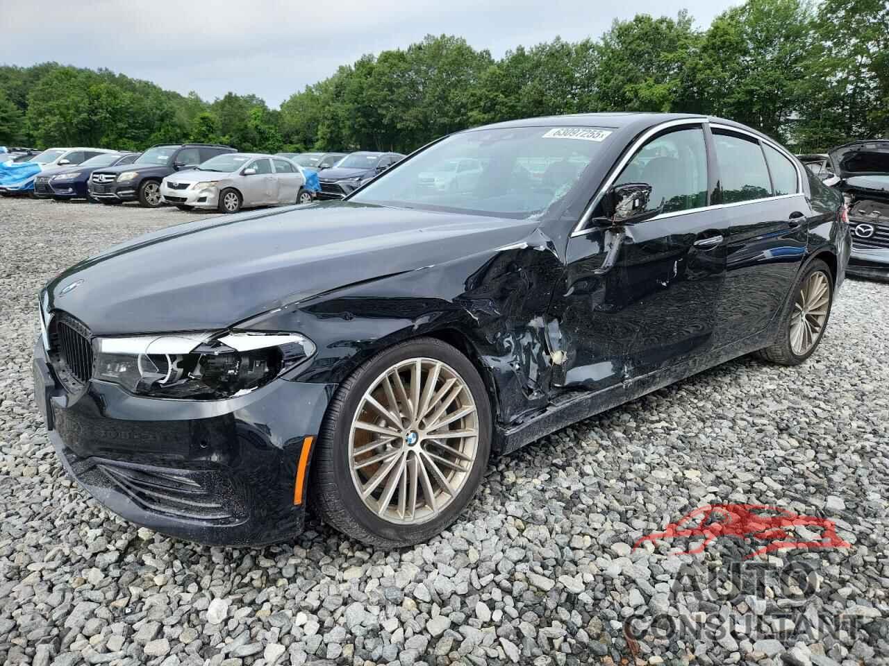 BMW 5 SERIES 2018 - WBAJA5C57JWA37552