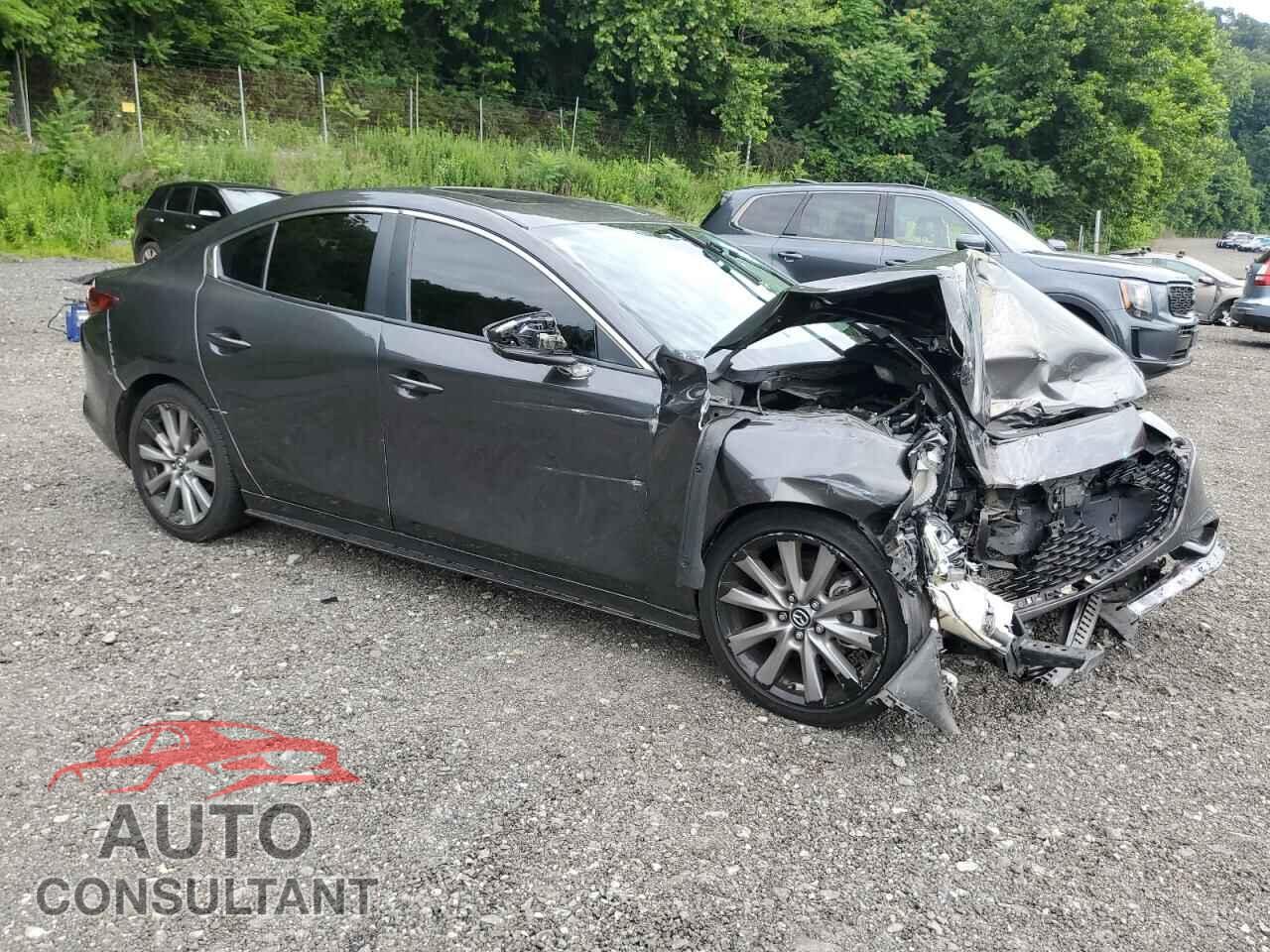 MAZDA 3 2021 - JM1BPBCL8M1334802