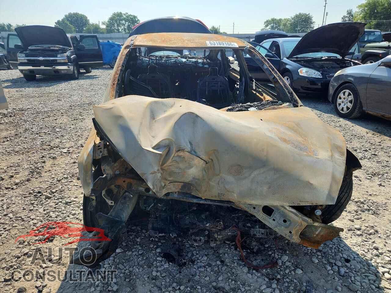 FORD FOCUS 2018 - 1FADP3E25JL310546