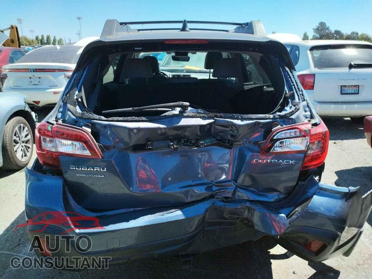 SUBARU OUTBACK 2018 - 4S4BSANC4J3323989