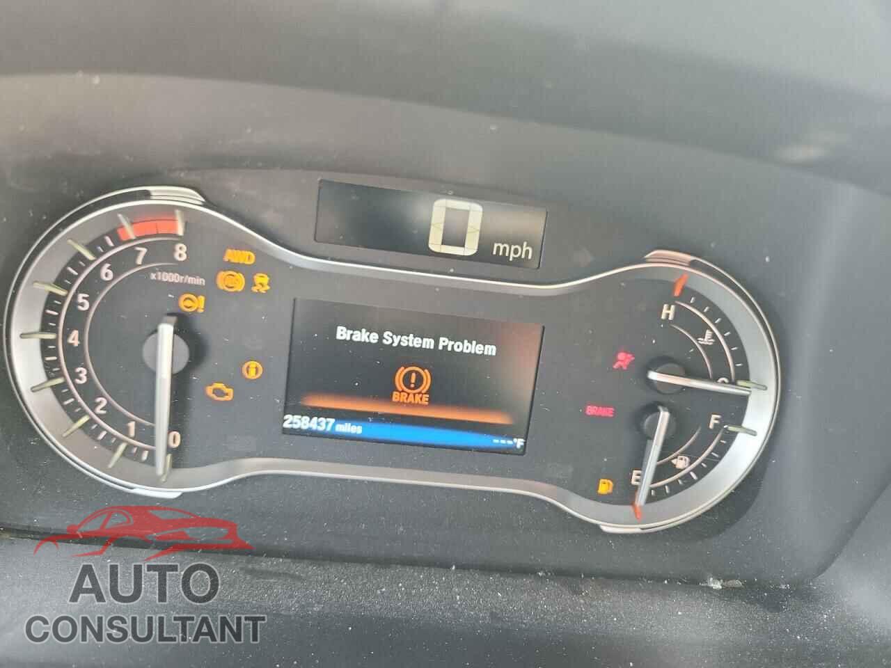 HONDA PILOT 2017 - 5FNYF6H58HB020577