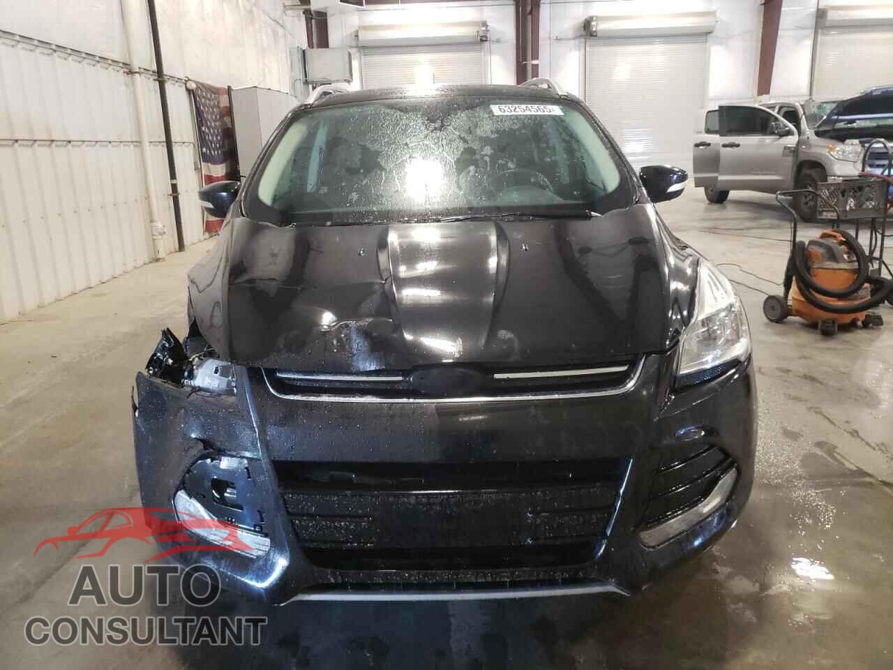 FORD ESCAPE 2014 - 1FMCU9J93EUD60197