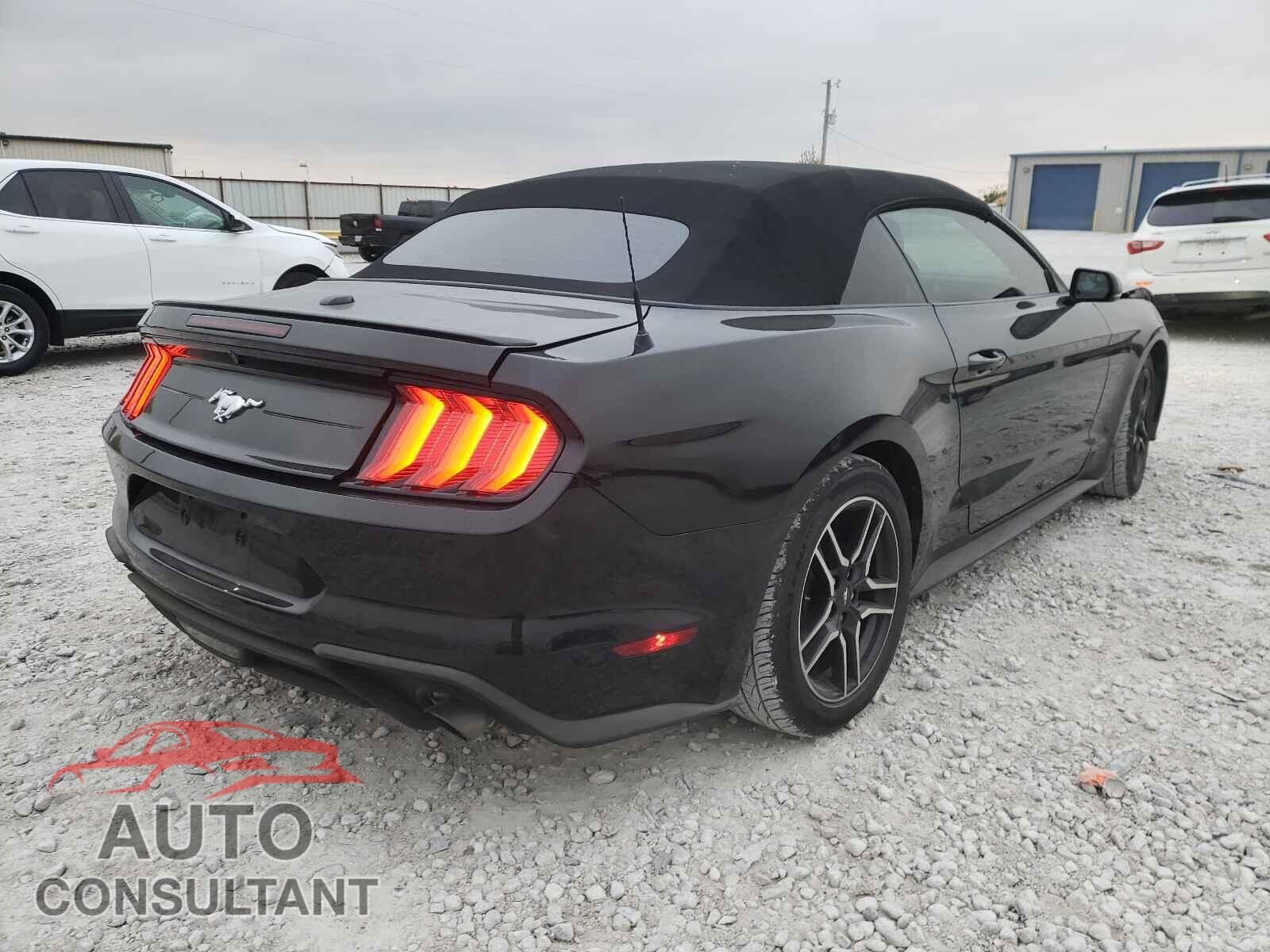 FORD MUSTANG 2018 - 1FATP8UH6J5156321
