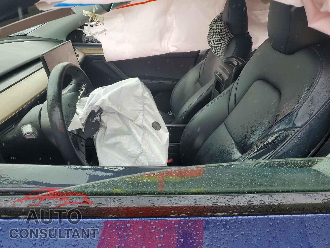 TESLA MODEL Y 2023 - 7SAYGDEE3PF850925