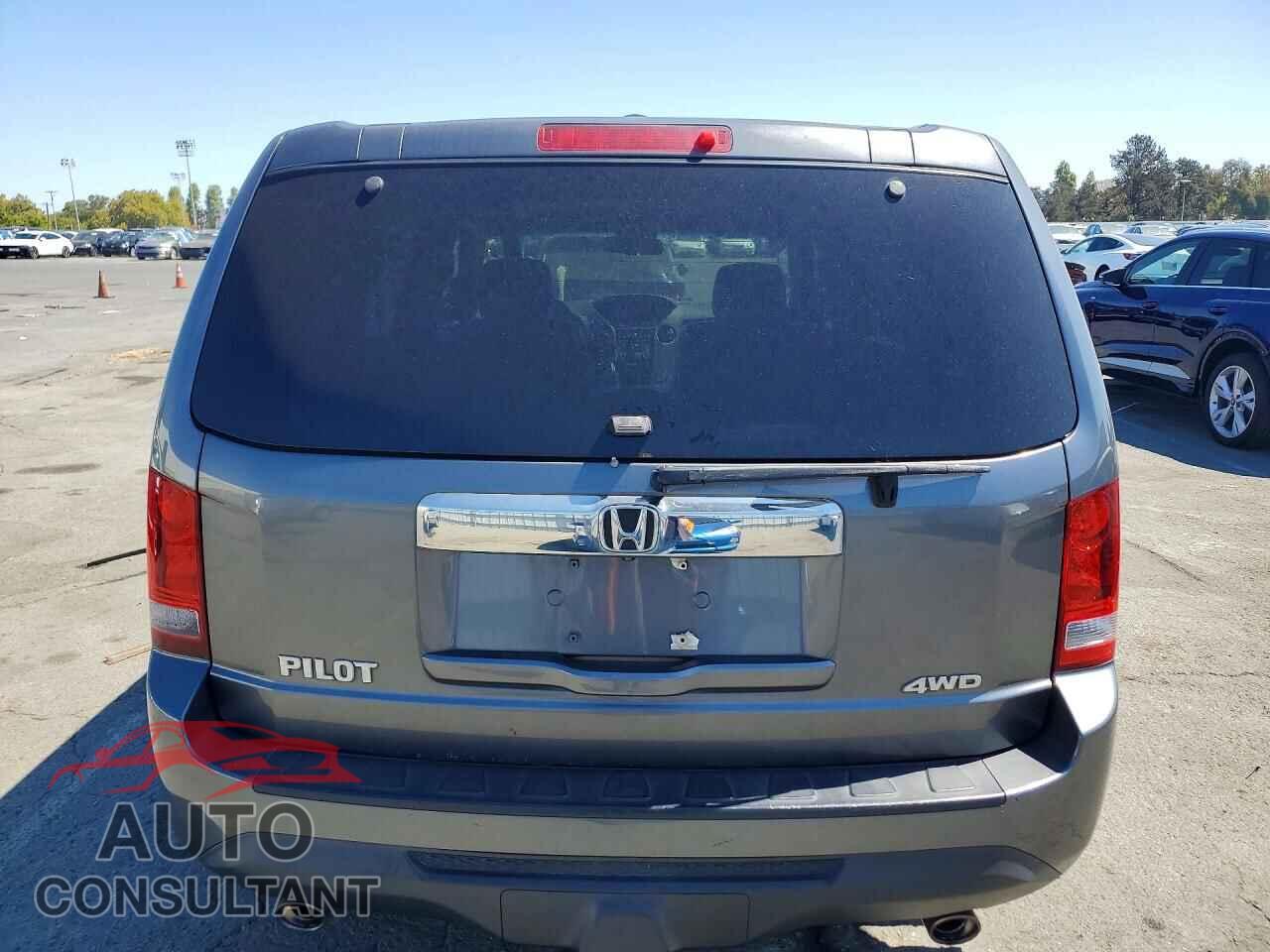 HONDA PILOT 2013 - 5FNYF4H52DB071314