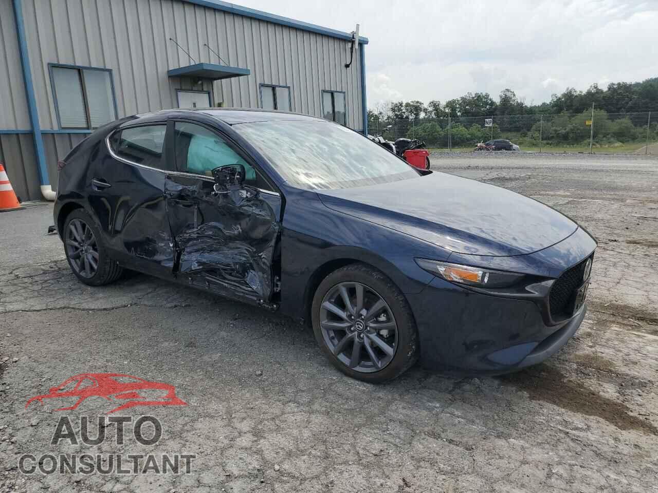 MAZDA 3 2023 - JM1BPAKM2P1618984