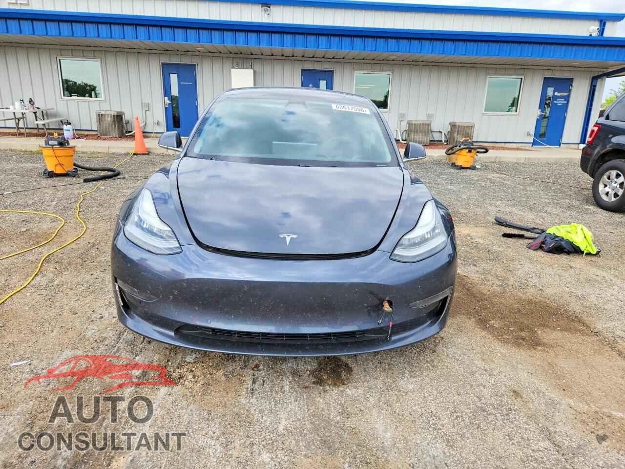TESLA MODEL 3 2020 - 5YJ3E1EC5LF646860