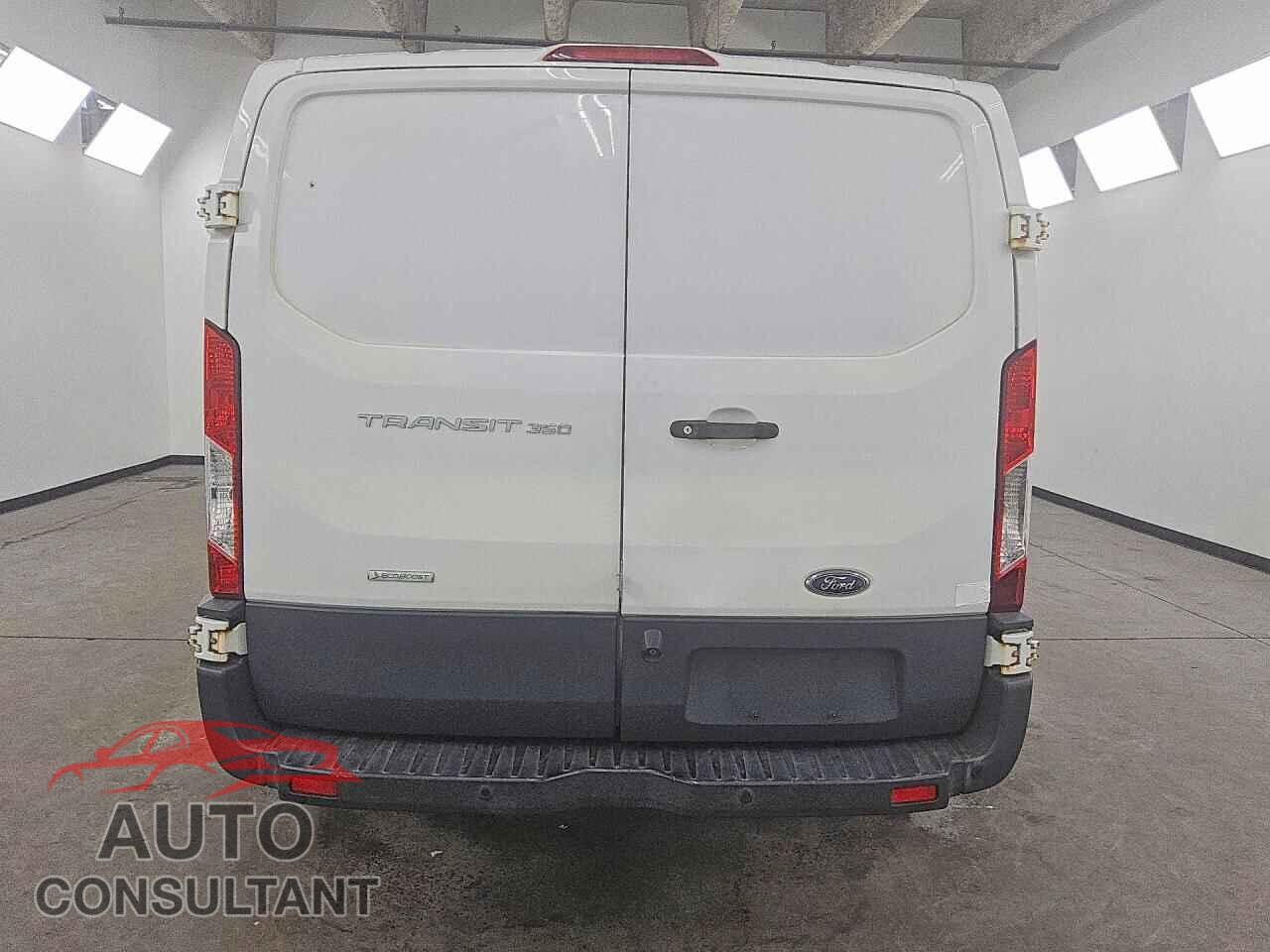 FORD TRANSIT 2018 - 1FTBW1ZG5JKB15499
