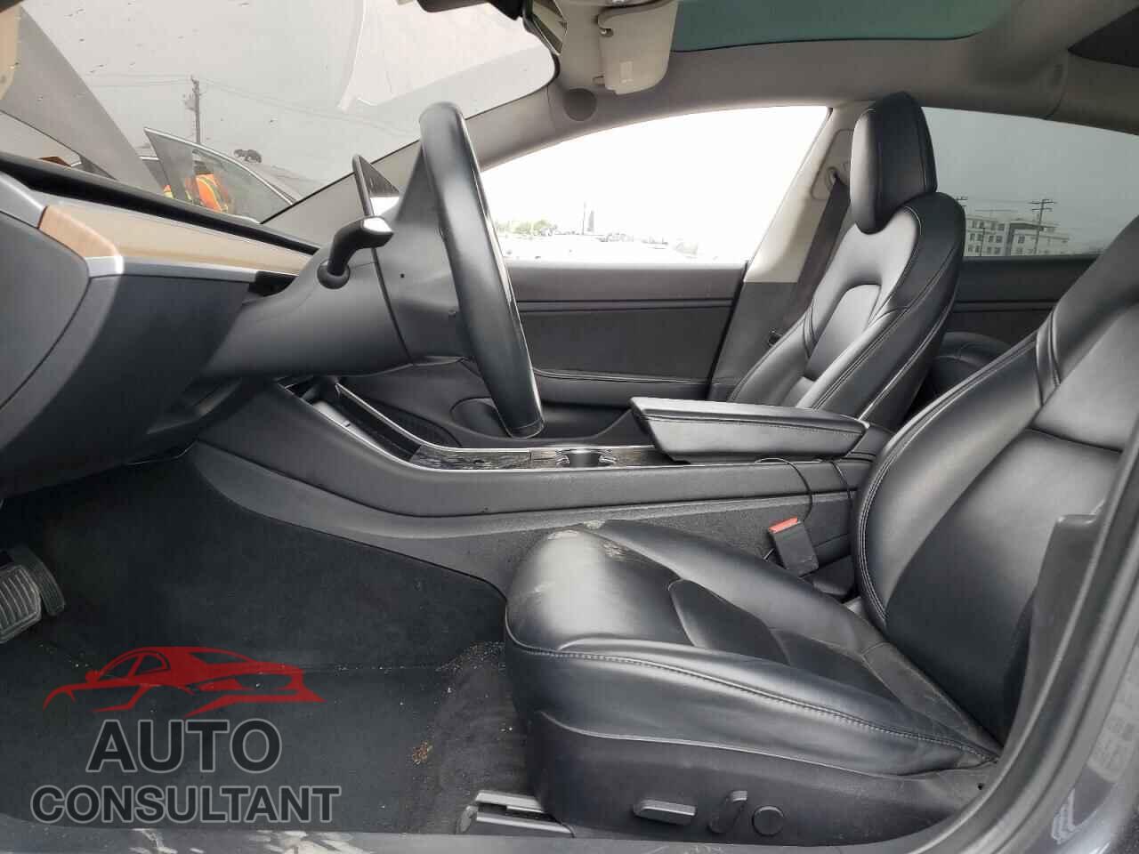 TESLA MODEL 3 2018 - 5YJ3E1EA3JF158423