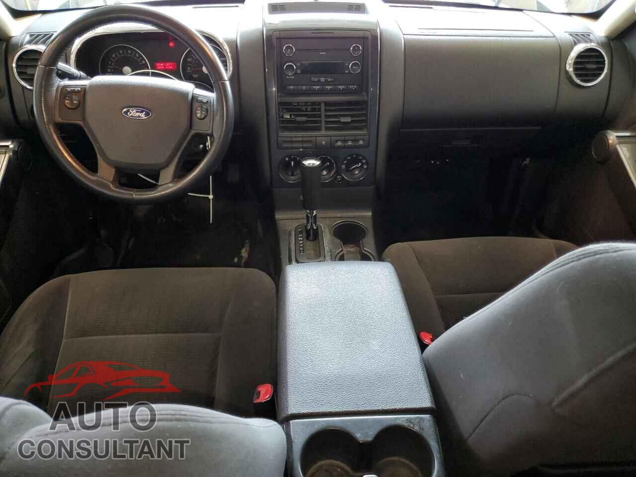 FORD EXPLORER 2010 - 1FMEU7DE0AUA45700