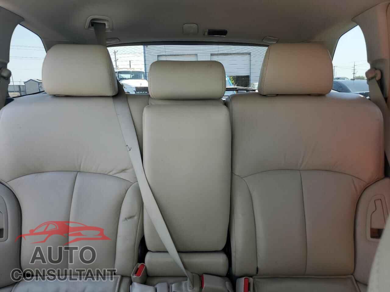 SUBARU OUTBACK 2013 - 4S4BRBCC6D3210683
