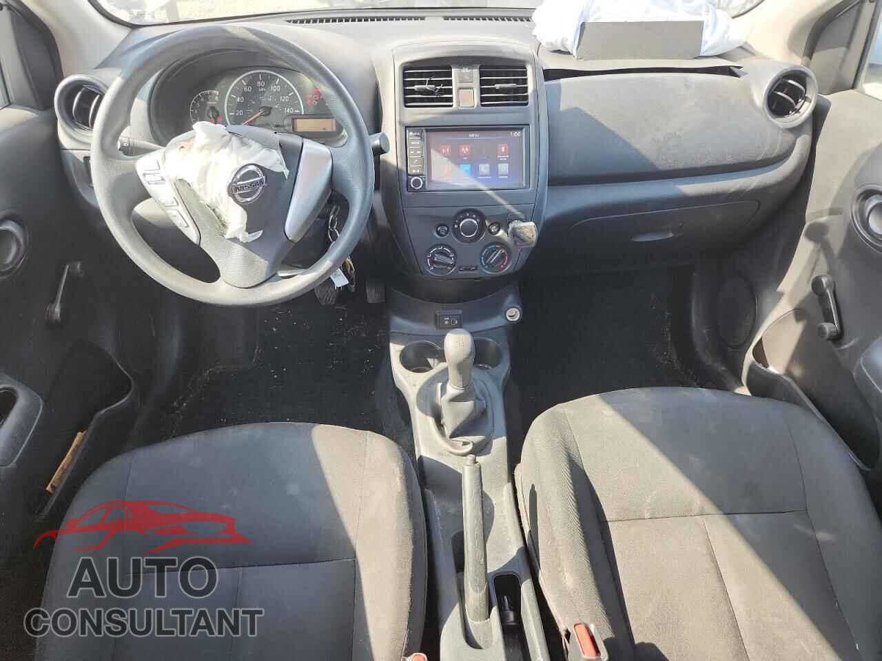 NISSAN VERSA 2019 - 3N1CN7AP3KL875049