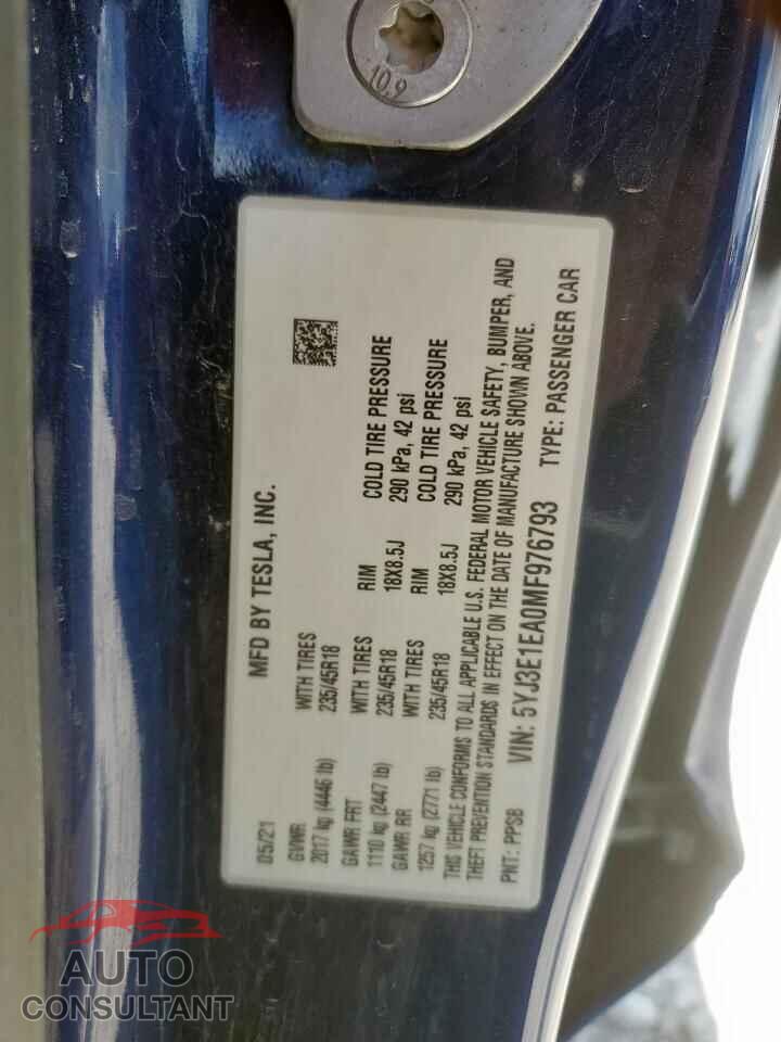 TESLA MODEL 3 2021 - 5YJ3E1EA0MF976793
