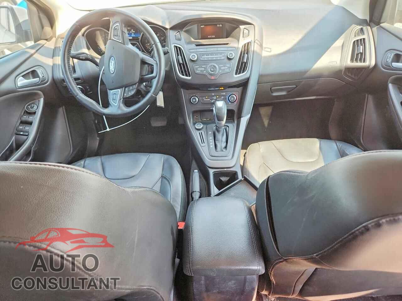 FORD FOCUS 2015 - 1FADP3K2XFL255751