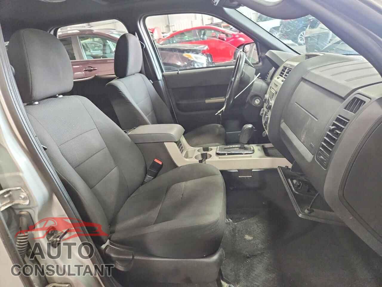 FORD ESCAPE 2010 - 1FMCU9D74AKA34781