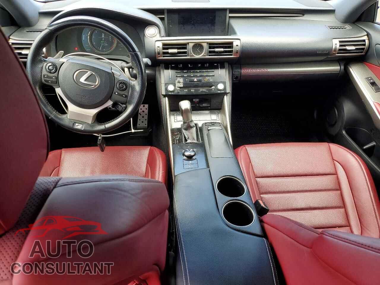 LEXUS IS 2014 - JTHBE1D28E5012529