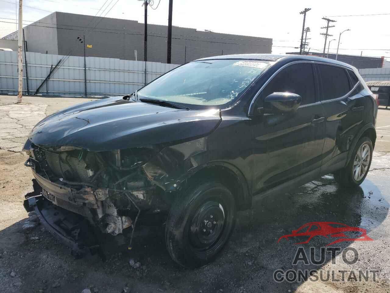 NISSAN ROGUE 2018 - JN1BJ1CP3JW183402