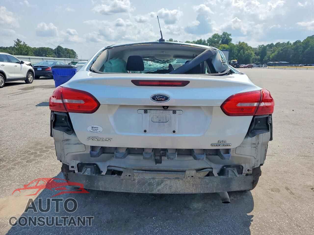 FORD FOCUS 2015 - 1FADP3F29FL342891