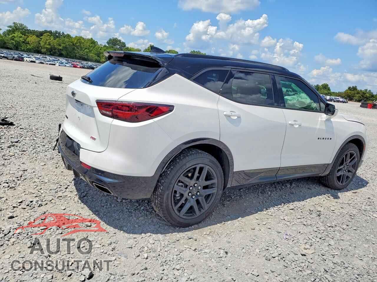 CHEVROLET BLAZER 2024 - 3GNKBERS5RS285733