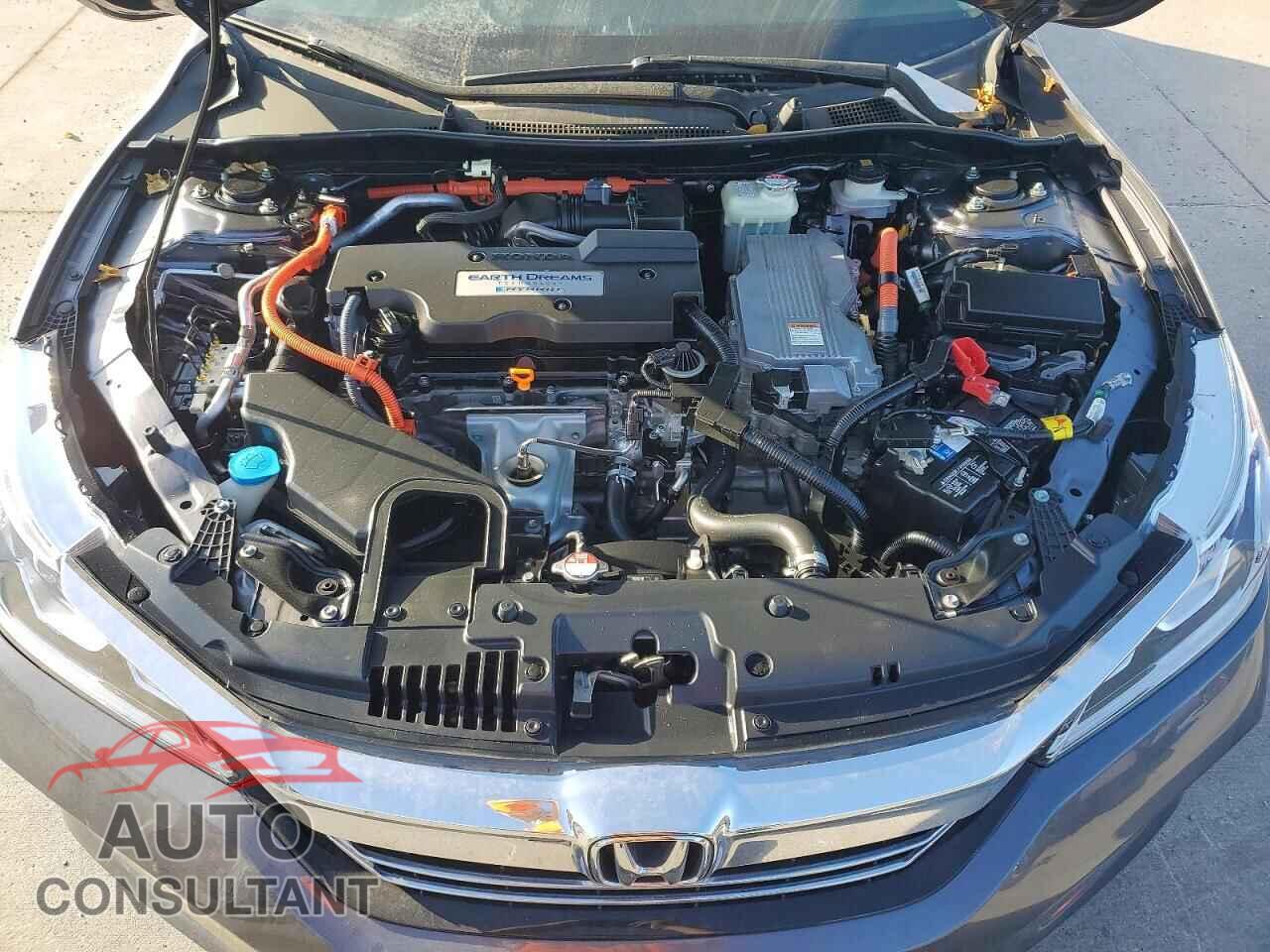 HONDA ACCORD 2017 - JHMCR6F32HC013395