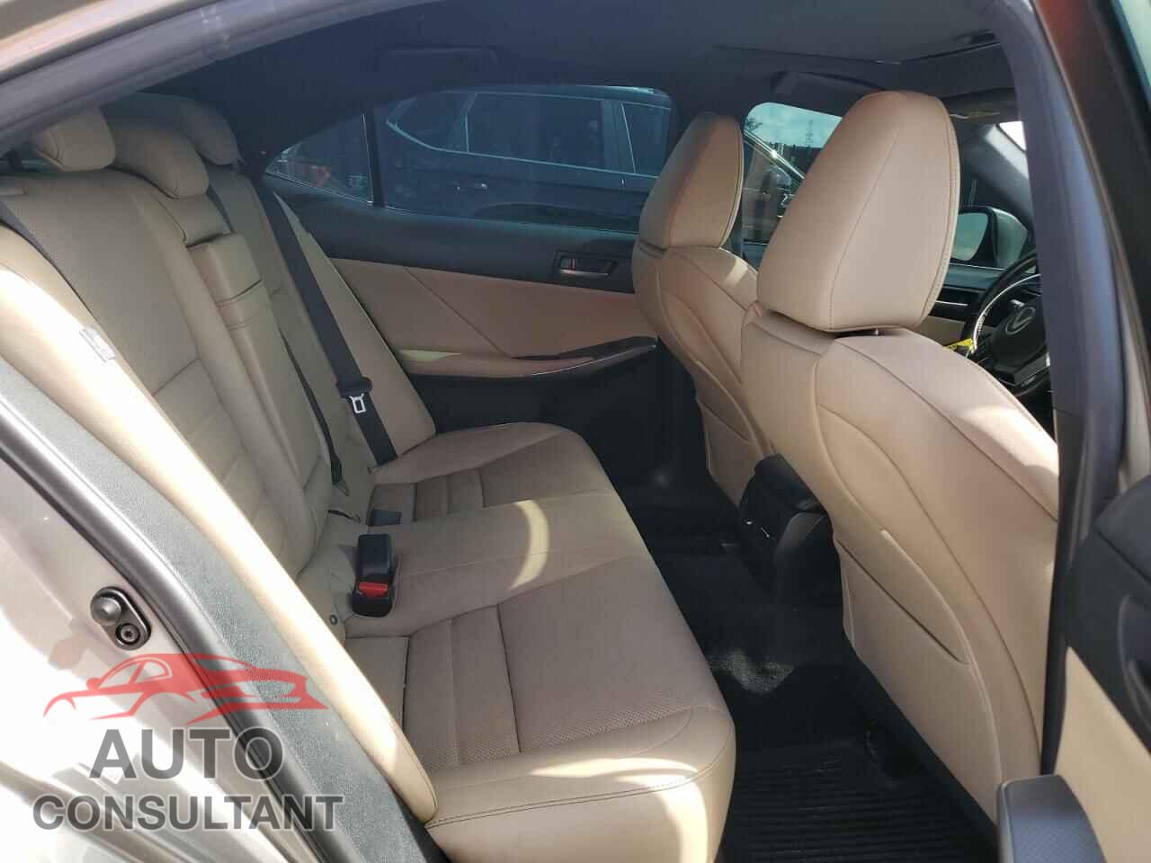 LEXUS IS 2017 - JTHBA1D25H5051224