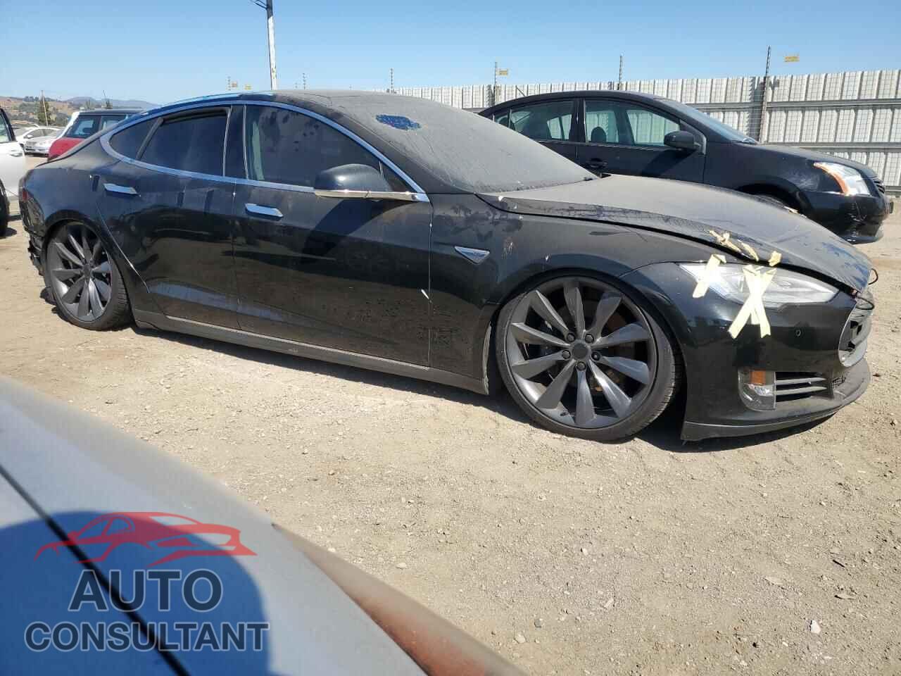 TESLA MODEL S 2013 - 5YJSA1CN0DFP22434
