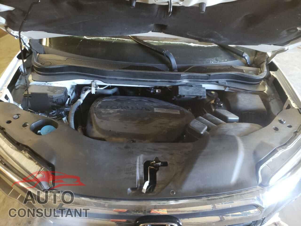 HONDA RIDGELINE 2018 - 5FPYK3F14JB008871
