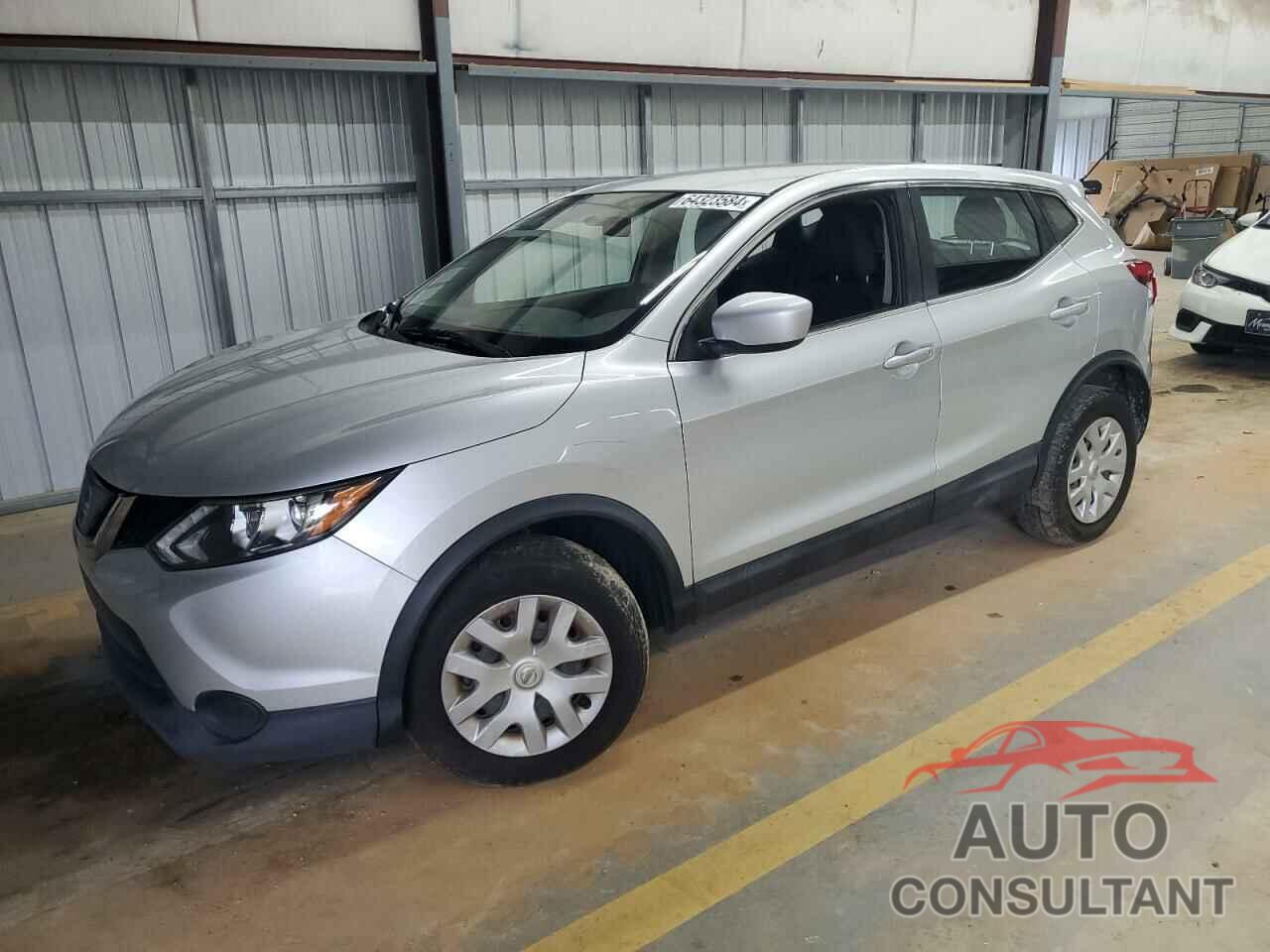 NISSAN ROGUE 2018 - JN1BJ1CR1JW250452