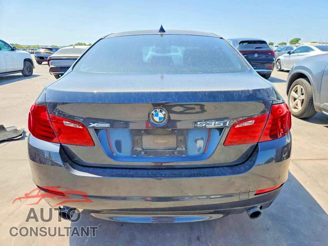 BMW 5 SERIES 2013 - WBAFU7C55DDU72575