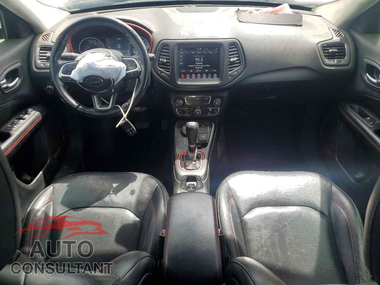 JEEP COMPASS 2019 - 3C5NJDDB7KT799268