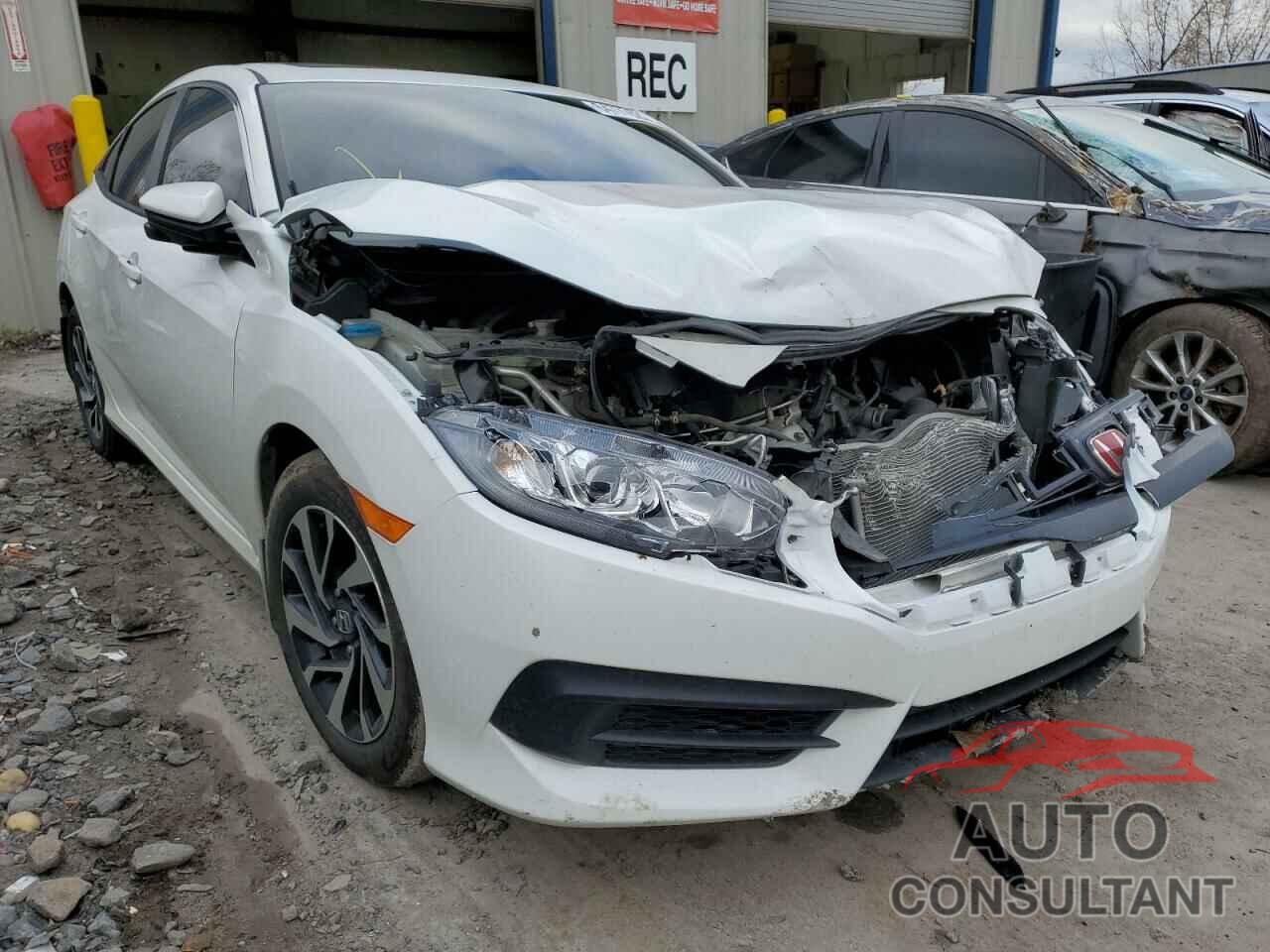 HONDA CIVIC 2018 - 2HGFC2F73JH501397