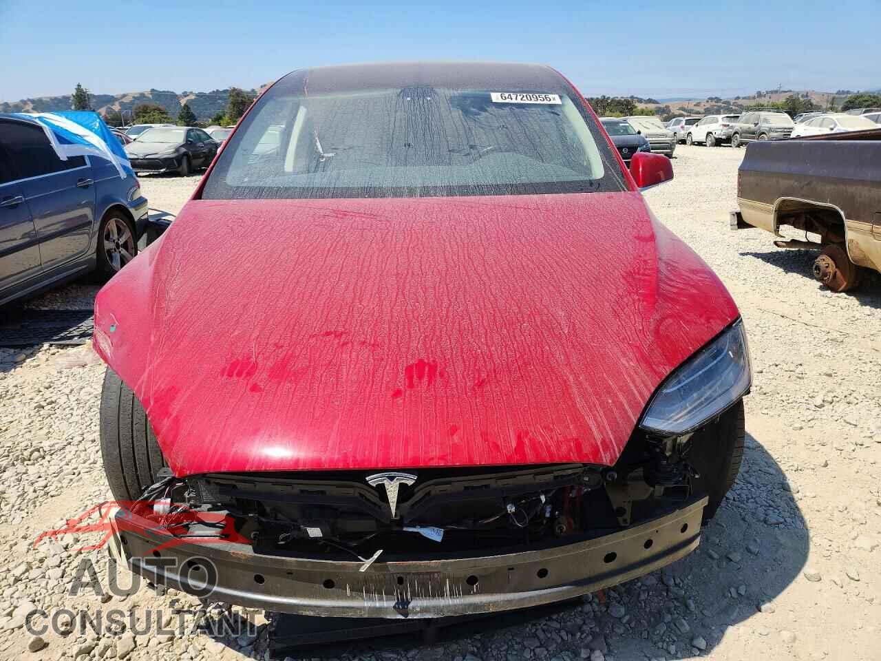 TESLA MODEL X 2018 - 5YJXCAE26JF127182