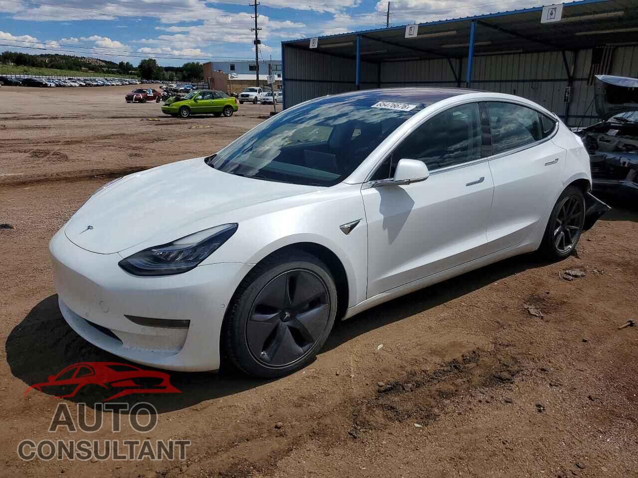 TESLA MODEL 3 2018 - 5YJ3E1EB7JF108567
