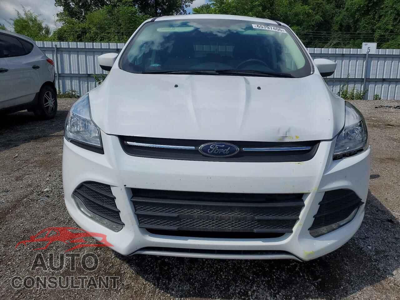 FORD ESCAPE 2015 - 1FMCU9GX3FUC18231