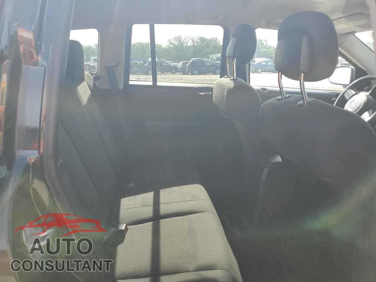 JEEP COMPASS 2012 - 1C4NJCBA1CD660989