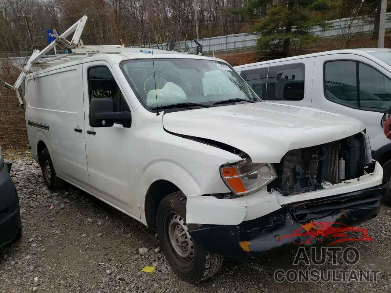 NISSAN NV 2017 - 1N6BF0KY5HN809385