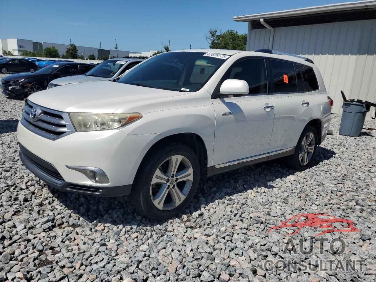 TOYOTA HIGHLANDER 2013 - 5TDYK3EH0DS096275