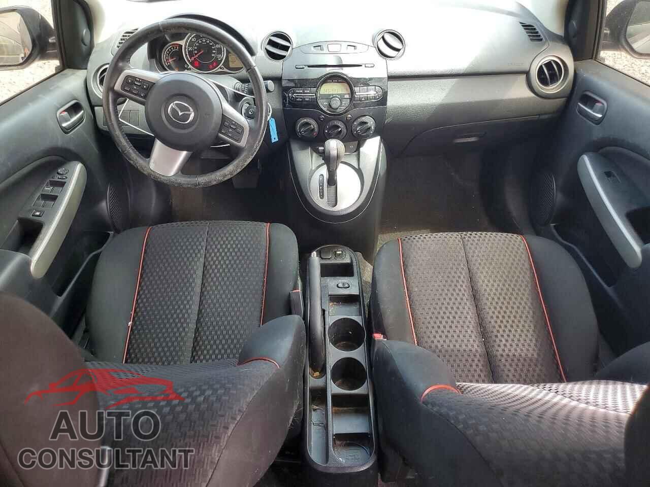 MAZDA 2 2013 - JM1DE1LY7D0158268