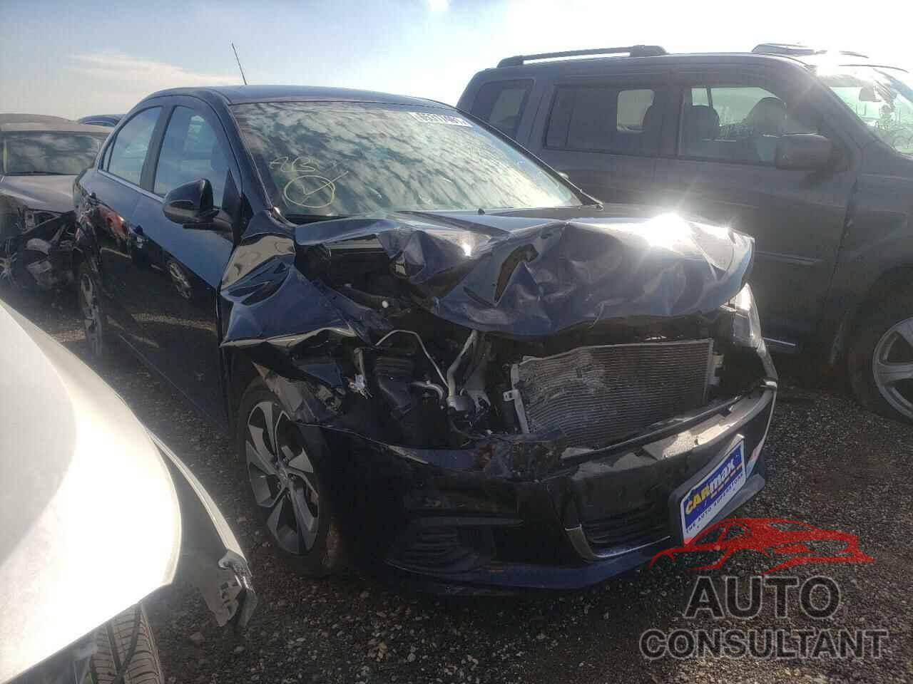 CHEVROLET SONIC 2019 - 1G1JF5SB5K4124722