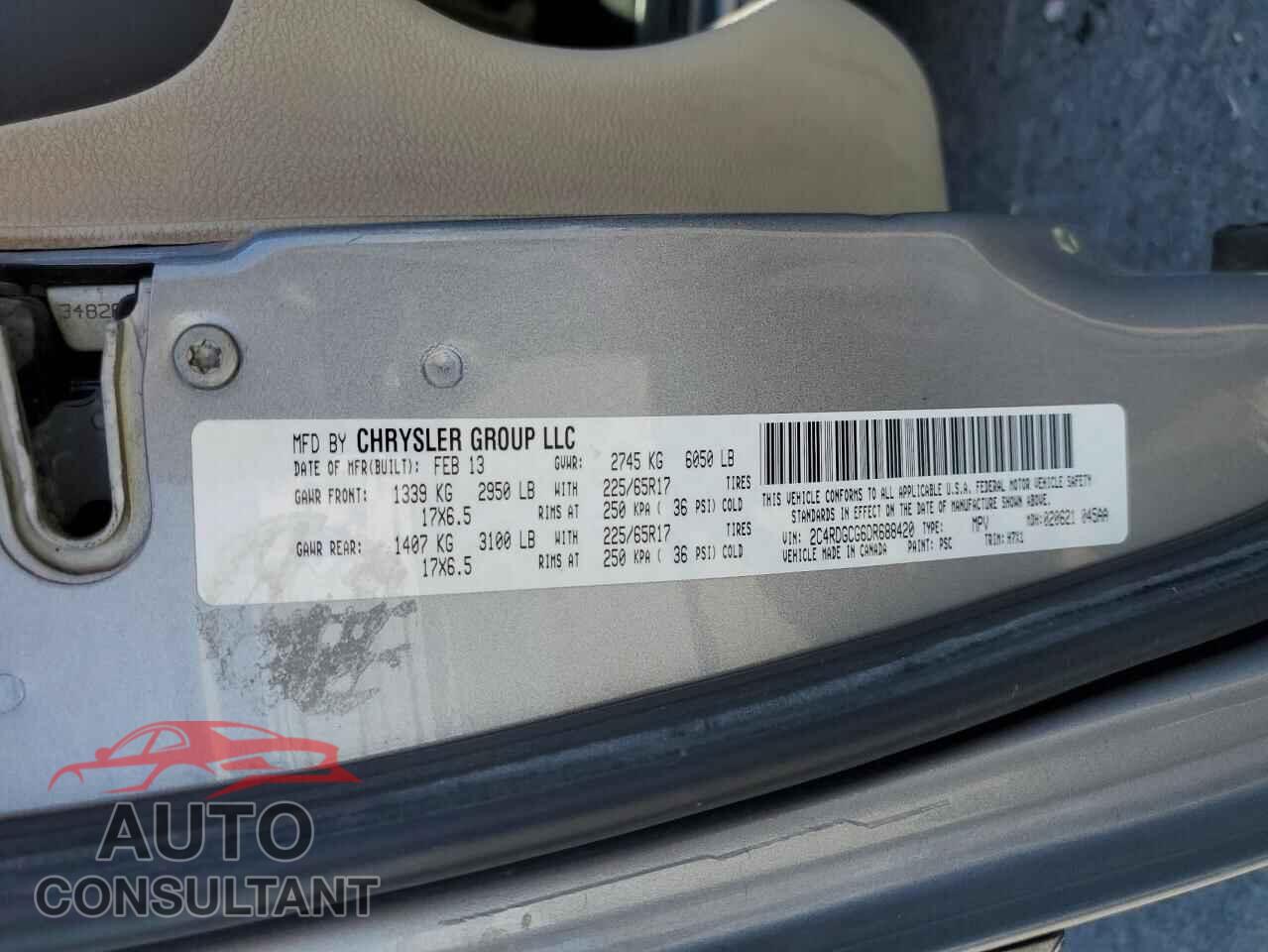 DODGE CARAVAN 2013 - 2C4RDGCG6DR688420